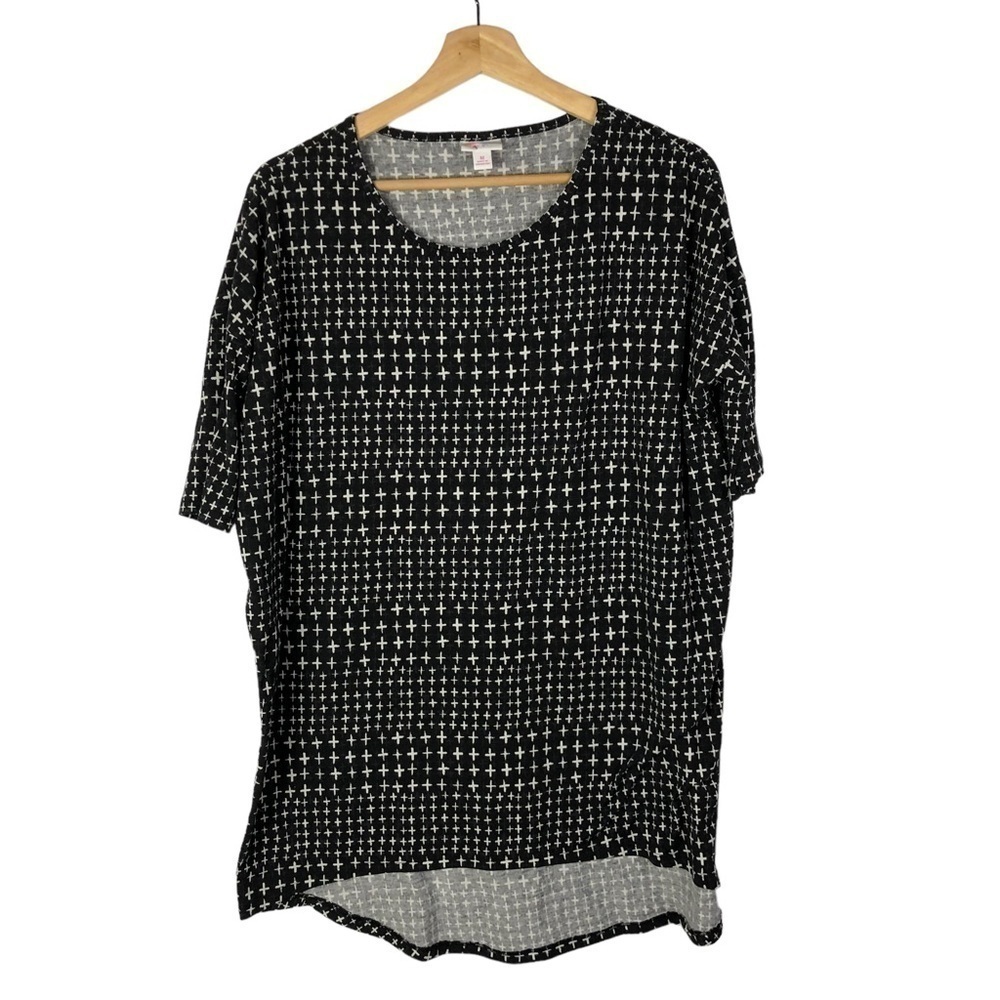 Lularoe Irma Black & White Cross Plus Print Short‎ Sleeve T-Shirt M